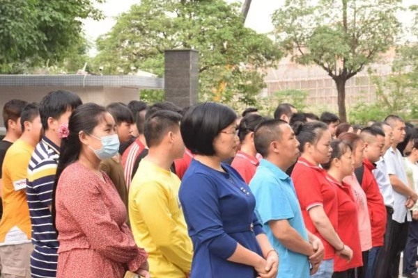 四月也要元氣滿滿！萬昌公司昨日召開全體動員晨會